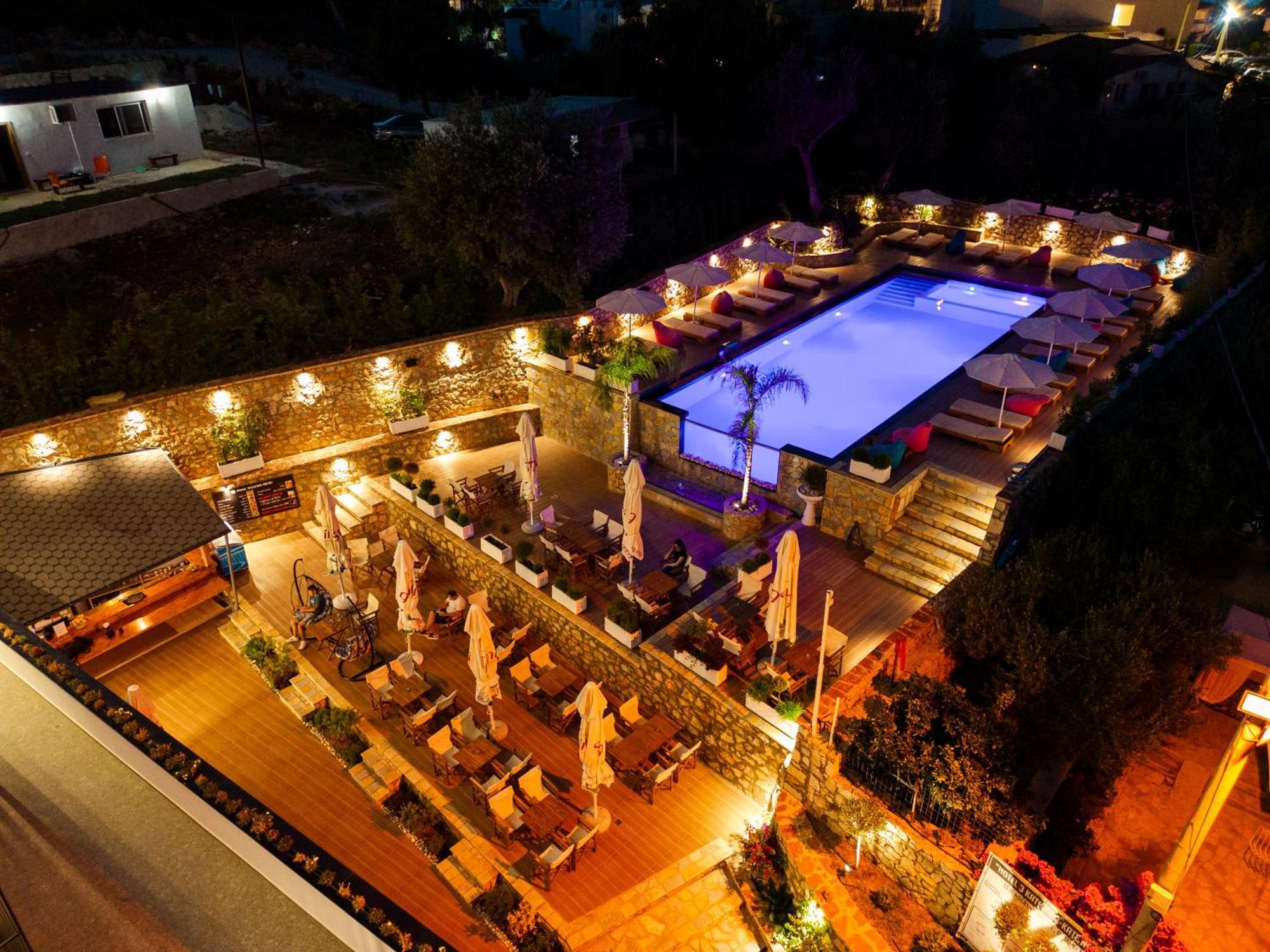 Hotel Memaj 4*
